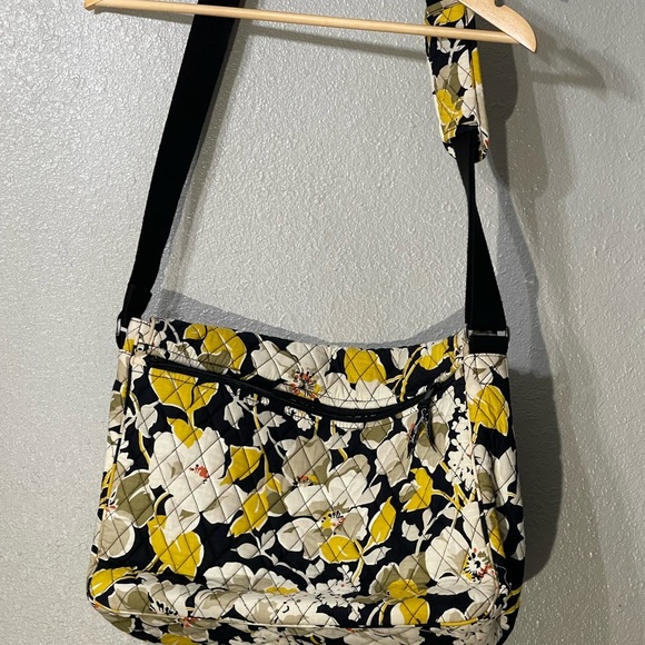 Vera Bradley Dogwood Pattern Messenger Bag Purse Tote Adjustable Strap - Picture 6 of 9